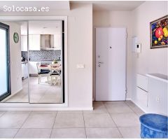 Apartamento moderno cerca del mar