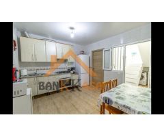 SE VENDE CASA DE PLANTA BAJA EN SANTA MARÍA DEL ÁGUILA ZONA VENTA CARMONA