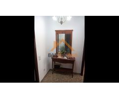 SE VENDE PISO EN BERJA CERCA DEL AYUNTAMIENTO