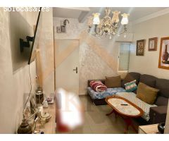 DUPLEX CON TIENDA EN LA LOMA DE LA MEZQUITA