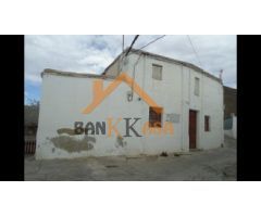 CASA  EN BERJA ZONA ALCAUDIQUE