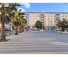 Piso reformado con patio en Sant Pere i Sant Pau. ¡Listo para entrar a vivir!