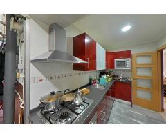 Piso reformado con patio en Sant Pere i Sant Pau. ¡Listo para entrar a vivir!
