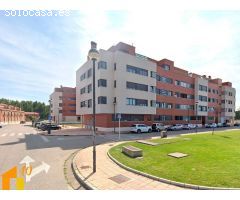 Ático en venta en Luis Rosales.