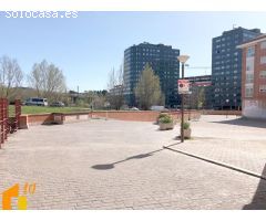 Piso en venta en Plaza Pio Baroja.