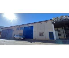 Nave en venta o en alquiler en el Poligono Industrial Oeste