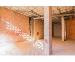 LOCAL COMERCIAL EN VENTA EN ORIHUELA ( JUNTO A CENTRO MÉDICO ÁLVAREZ DE LA RIVA).