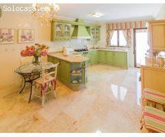 ESPECTACULAR EDIFICIO EN VENTA EN CALLOSA DE SEGURA.