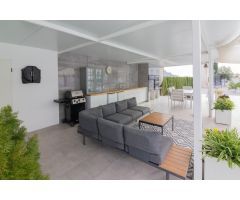 INCREÍBLE VILLA CON 1.600M2 DE PARCELA EN MONTEPINAR (ORIHUELA)