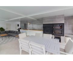 INCREÍBLE VILLA CON 1.600M2 DE PARCELA EN MONTEPINAR (ORIHUELA)