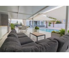 INCREÍBLE VILLA CON 1.600M2 DE PARCELA EN MONTEPINAR (ORIHUELA)