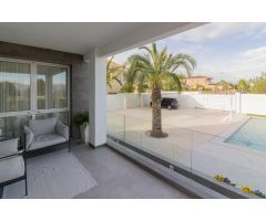 INCREÍBLE VILLA CON 1.600M2 DE PARCELA EN MONTEPINAR (ORIHUELA)