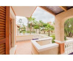 SEMI ADOSADO EN VENTA EN ZONA PRIVILEGIADA DE GUARDAMAR (EL MONCAYO)