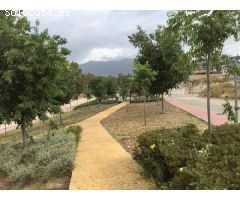 Ultimas parcelas libres unifamiliares y aisladas en urbanizacion El Mirador de la Sierrezuela.