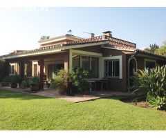 LA VILLA ES UNA PRECIOSA CASA MUY CERCA DE LA PLAYA