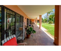 Impresionante villa con exclusivas vistas con 6 dormitorios y 5 baños en Benalmádena-La Capellanía