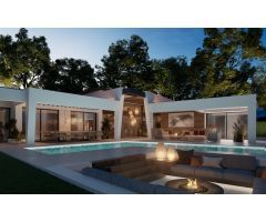 Villa de 4 dormitorios y 5 baños situada en Nueva Andalucía (Club Golf Los Naranjos), Marbella