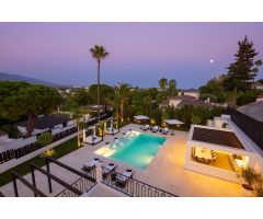 Villa de lujo de 5 dormitorios y 5 baños en Nueva Andalucía, Marbella