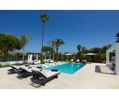 Villa de lujo de 5 dormitorios y 5 baños en Nueva Andalucía, Marbella