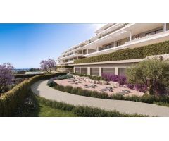 Apartamento de 3 dormitorios, 2 baños con vistas al mar. La Resina, Estepona
