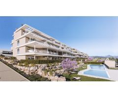 Apartamento de 3 dormitorios, 2 baños con vistas al mar. La Resina, Estepona