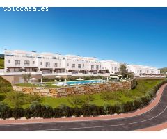 Adosado de 3 dormitorios, 2 baños, solarium y vistas al mar. La Cala Resort, Mijas