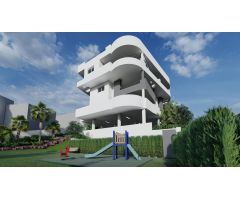 Apartamento de 3 dormitorios y 2 baños con vistas al mar en la mejor zona de Montemar, Torremolinos