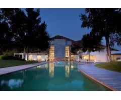 Villa de lujo de 5 dormitorios con espectaculares vistas a la bahía de Fuengirola. El Higuerón