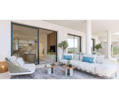 Ático de 3 dormitorios y 2 baños con vistas al mar. El Higuerón, Fuengirola