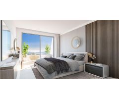 Ático de 3 dormitorios y 2 baños con vistas al mar. El Higuerón, Fuengirola