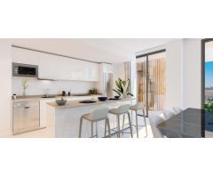 Apartamento planta primera de 3 dormitorios y 2 baños con Vistas al Mar en El Higuerón, Fuengirola