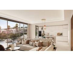 Apartamento planta baja de 4 dormitorios, 4 baños y jardín. Los Monteros, Marbella