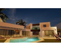 Villa de lujo de 4 dormitorios y 3 baños con vistas al Mar. Valle Romano golf, Estepona