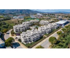 Ático de 3 dormitorios, 2 baños, solarium y vistas al Mar.Valle Romano,  Estepona