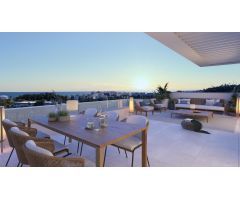 Apartamento planta baja de 3 dormitorios y 2 baños. Estepona