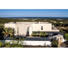 Villa de lujo de 5 dormitorios y 5 baños con Vistas al Mar, Sotogrande, San Roque