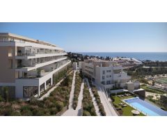 Apartamento bajo de 3 dormitorios y 2 baños con jardín y vistas al mar. La Cala de Mijas