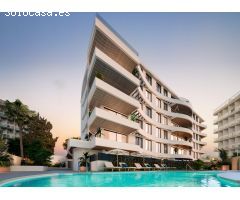 Apartamento planta segunda de 3 dormitorios y 2 baños situado en Puerto Marina, Benalmádena