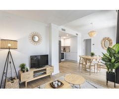 Ático reformado de 2 dormitorios y 1 baño en Nueva Andalucía, Marbella