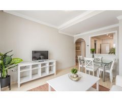 Ático reformado de 2 dormitorios y 1 baño en Nueva Andalucía, Marbella
