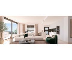 Apartamento planta baja de 2 dormitorios, 2 baños con vistas al mar. Estepona