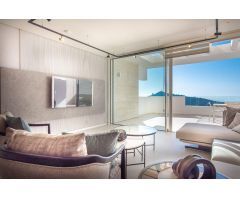 Apartamento de lujo de 2 dormitorios y 2 baños en exclusiva urbanización de Marbella