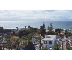 Villa de lujo de 4 dormitorios y 4 baños con vistas al mar. Marbesa, Marbella.