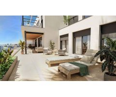 Apartamento segunda planta de 2 dormitorios y 2 baños con vistas al mar. Estepona