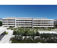 Ático de lujo de 4 dormitorios y 3 baños en Estepona Pueblo