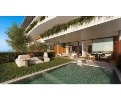 Apartamento planta baja de 2 dormitorios y 2 baños con vistas al mar. El Higuerón, Fuengirola