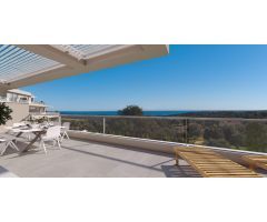 Ático de 3 dormitorios, 2 baños, solarium y vistas al mar. Sotogrande, San Roque