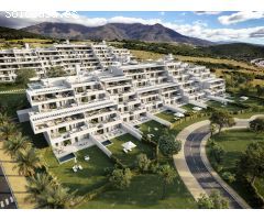 Apartamento planta baja de 3+1 dormitorios y 3 baños con jardín. Casares