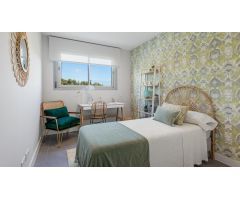 Ático de 4 dormitorios y 3 baños con vistas al mar. El Chaparral, Mijas Costa