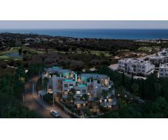 Apartamento planta baja de 3 dormitorios y 3 baños. Cabopino, Marbella Este
